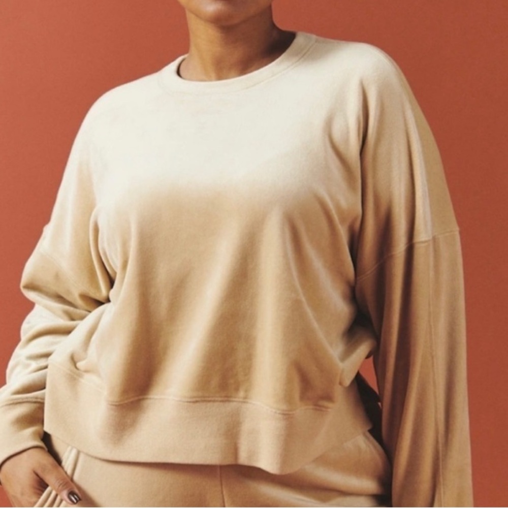 Abercrombie & Fitch Soft AF Velour Crew Sweatshirt Large Tan